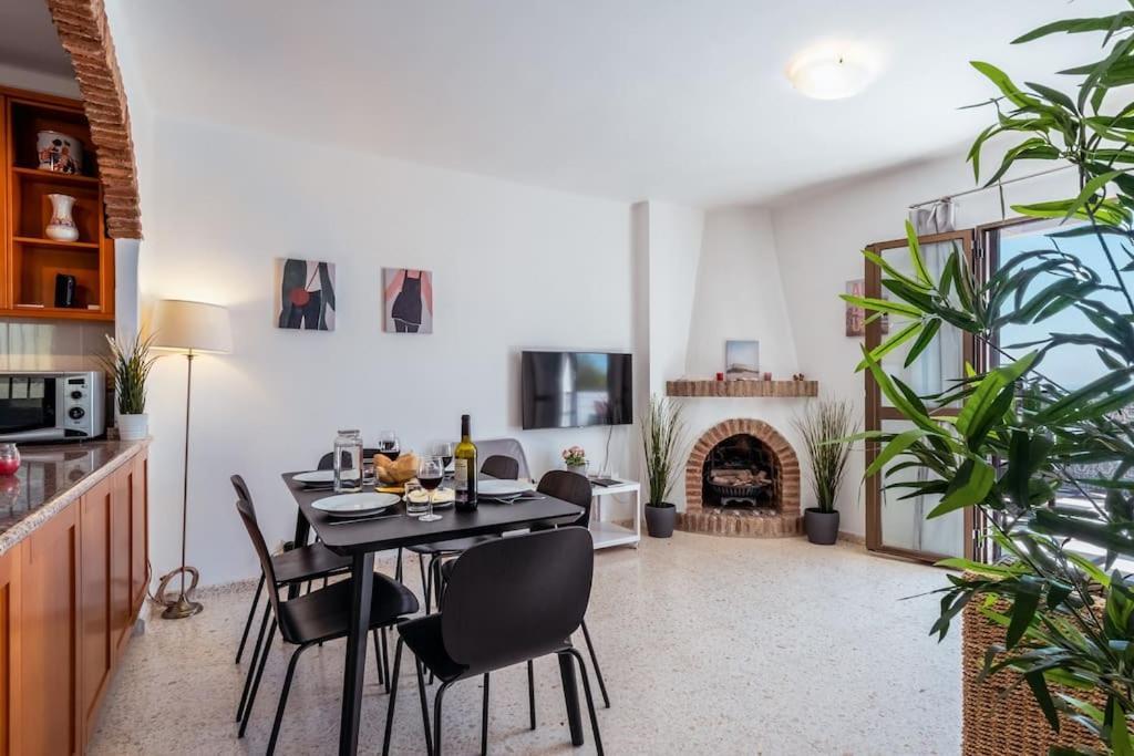 Oasis 16 Apartment Nerja Luaran gambar