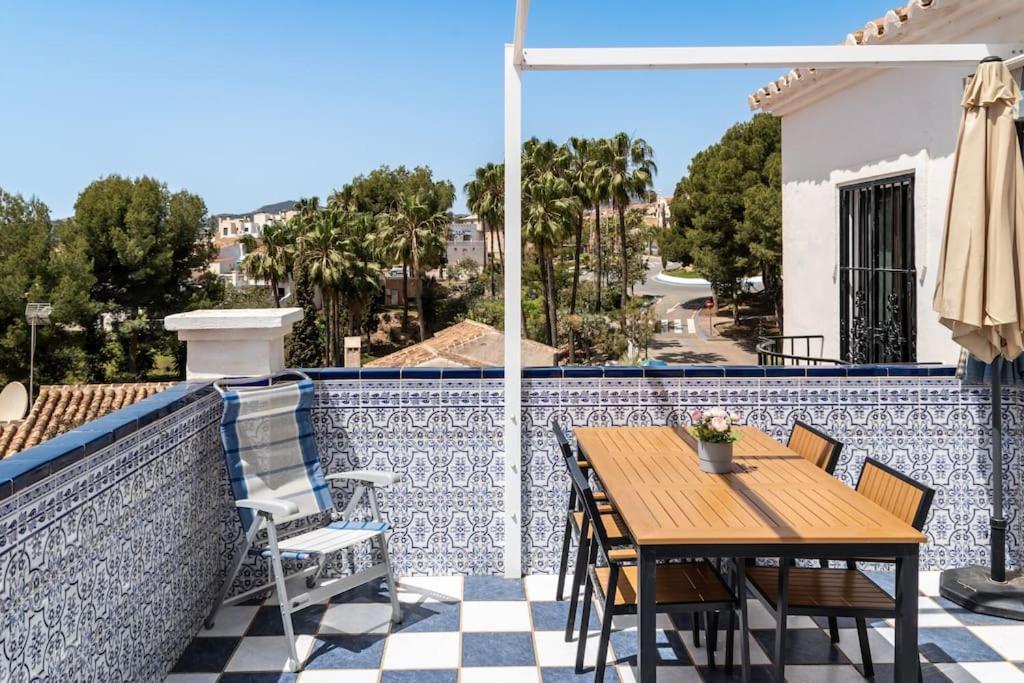 Oasis 16 Apartment Nerja Luaran gambar