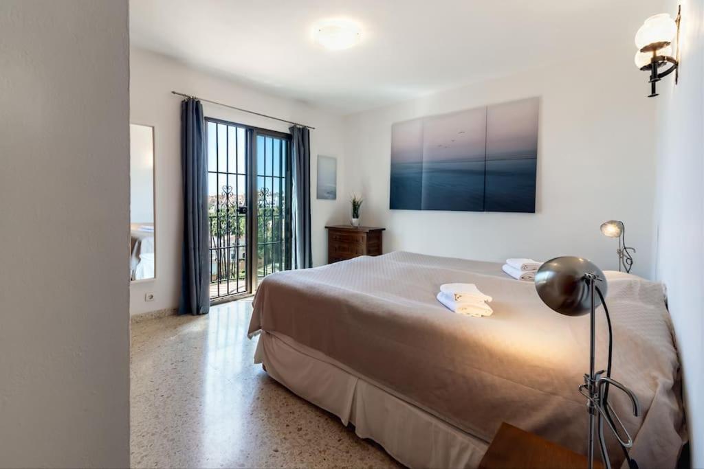 Oasis 16 Apartment Nerja Luaran gambar