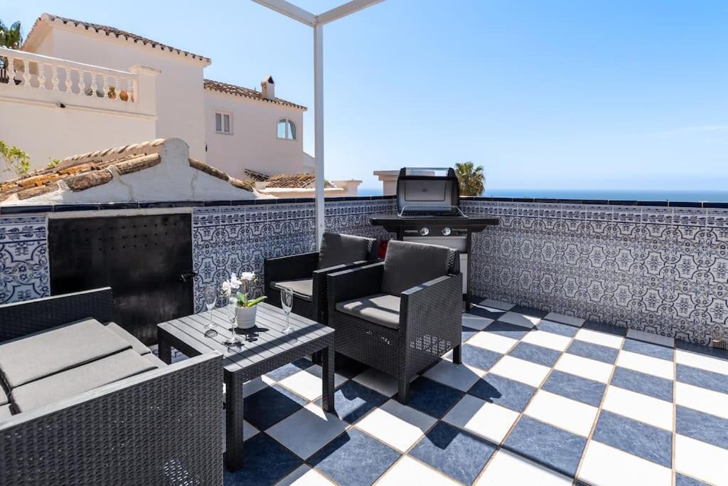 Oasis 16 Apartment Nerja Luaran gambar